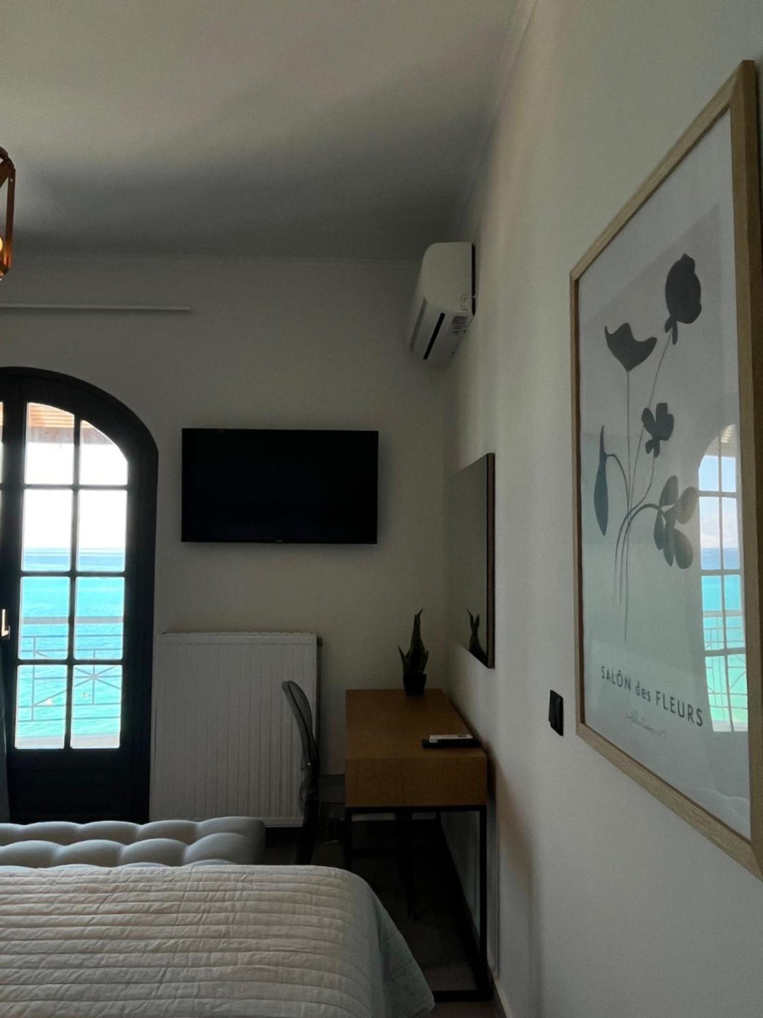Christellie Luxury Apartment Kiáton المظهر الخارجي الصورة