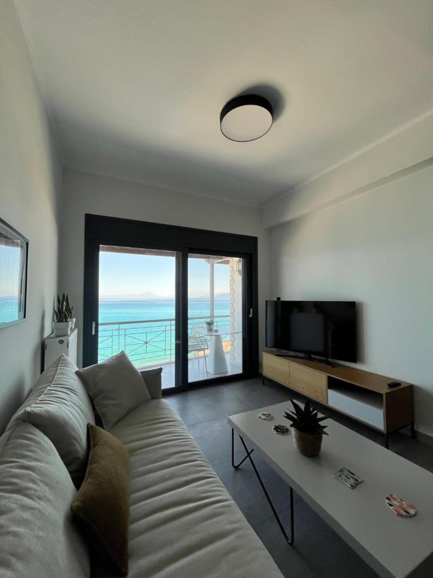 Christellie Luxury Apartment Kiáton المظهر الخارجي الصورة
